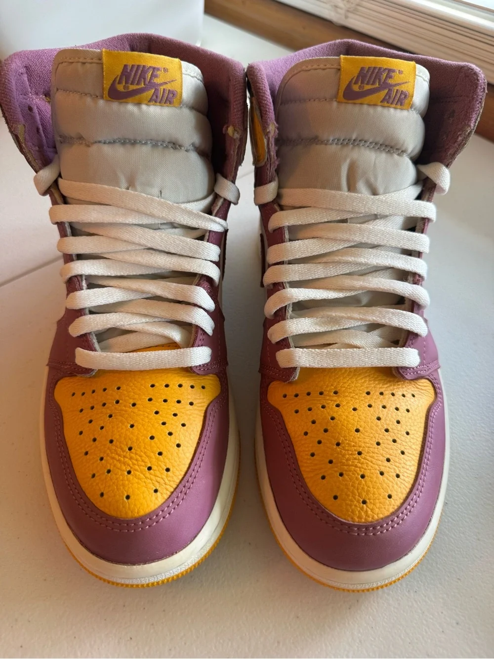 Jordan 1 Retro High OG Brotherhood, Size 8M/9.5W. Used, No Box.